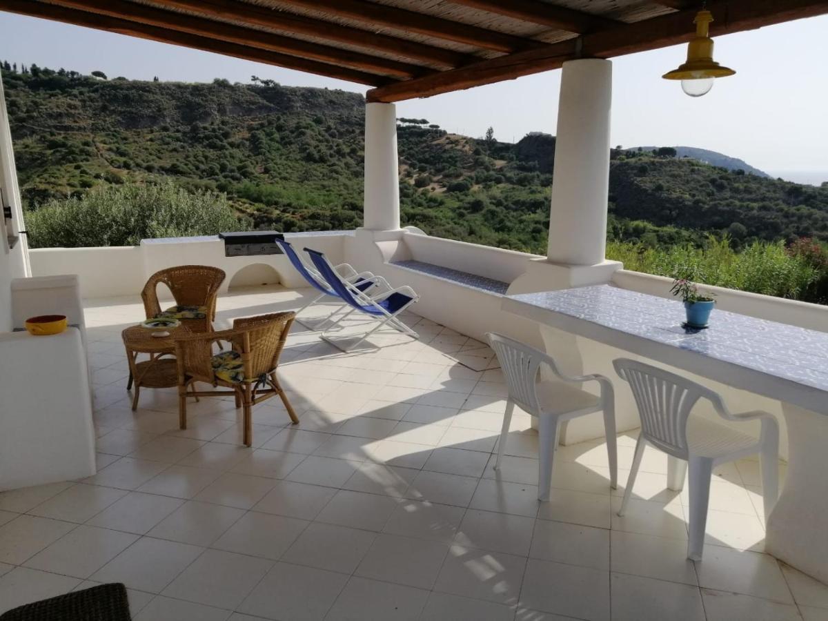 Casa Mariva Villa Lipari  Buitenkant foto