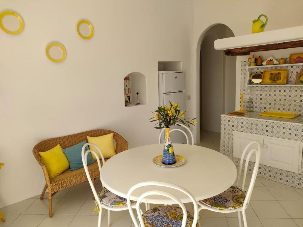 Casa Mariva Villa Lipari  Buitenkant foto