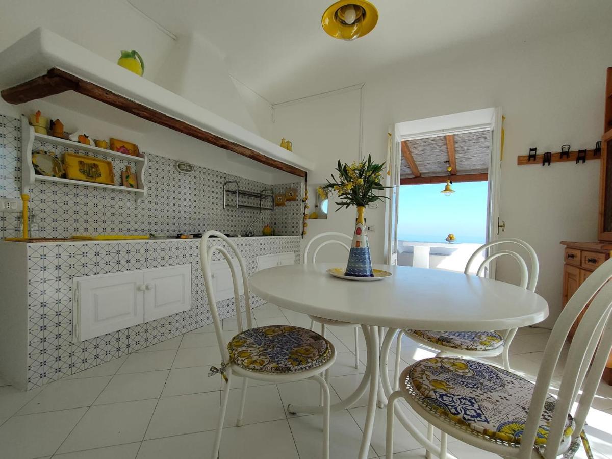 Casa Mariva Villa Lipari  Buitenkant foto